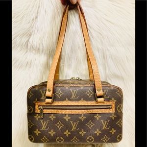 Authentic Louis Vuitton Cite MM   #6.9p FL 1007